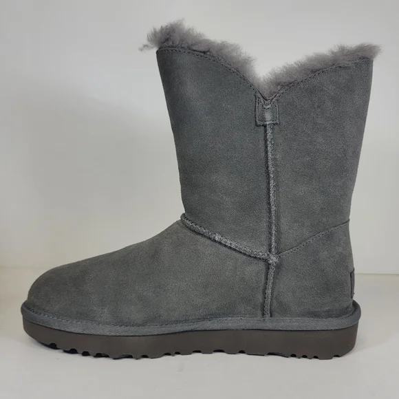 UGG Constantine Genuine Shearling Womens Boots Charcoal Size New